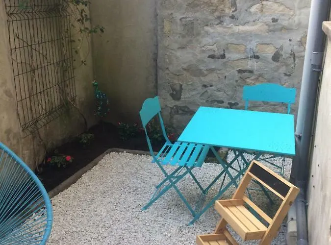 Apartman F2 Cosy Avec Cour